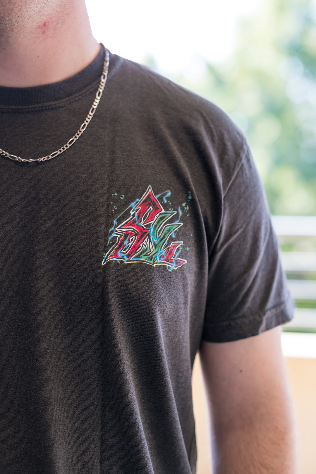 Rose Requiem Heavyweight Tee - Pepper
