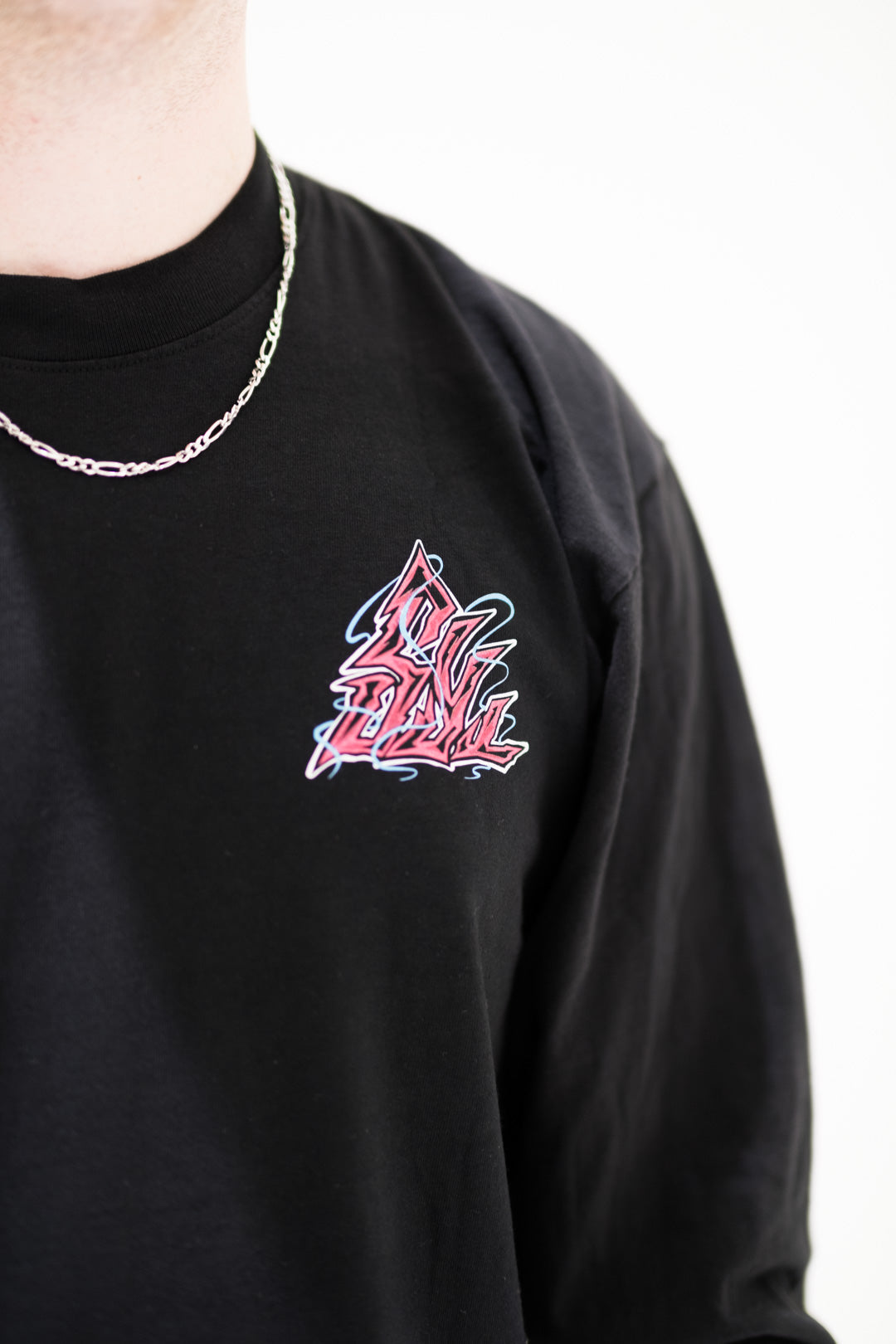 Threaded Tempest Long Sleeve - Black