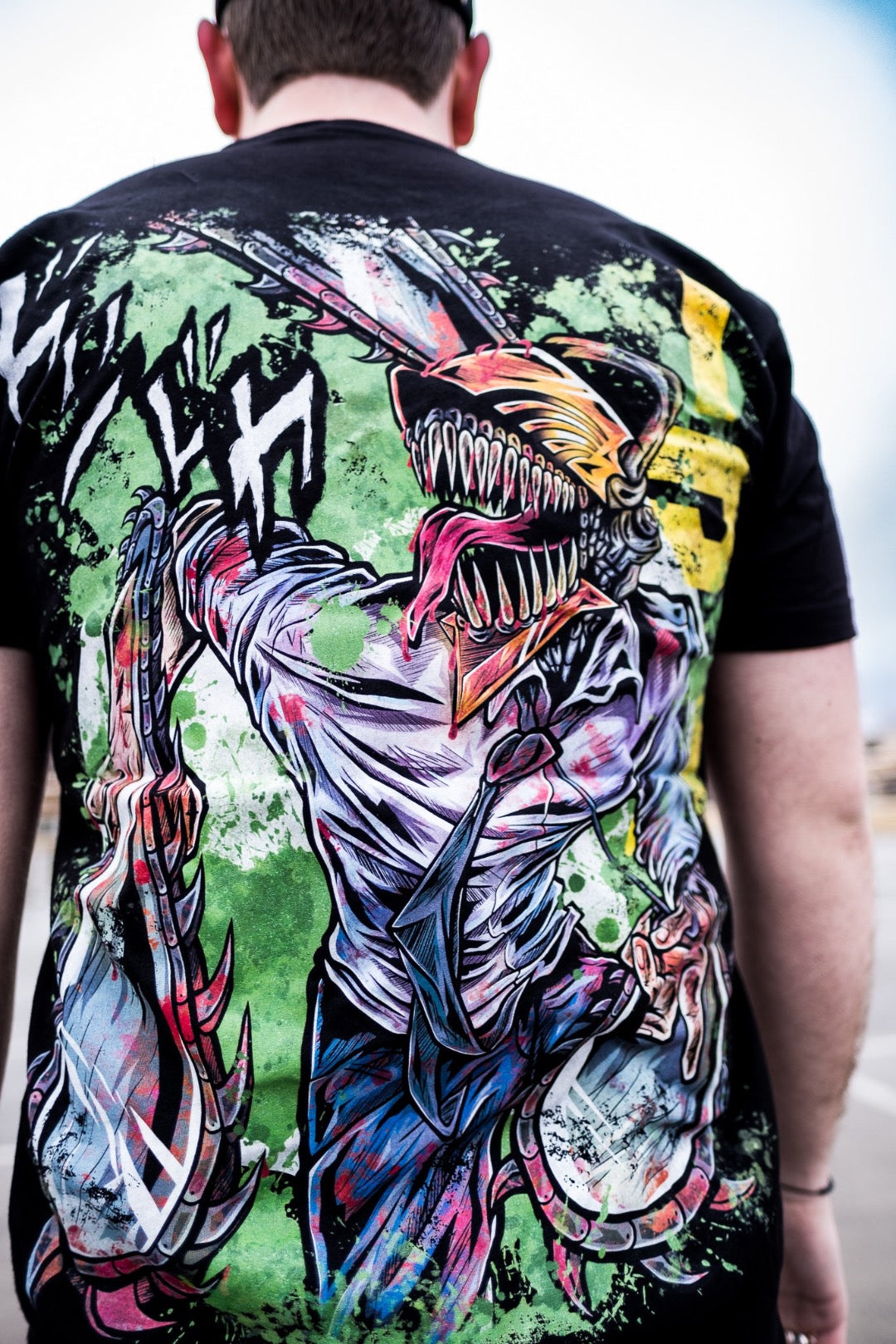 Chainsaw Man Heavyweight Tee - Black